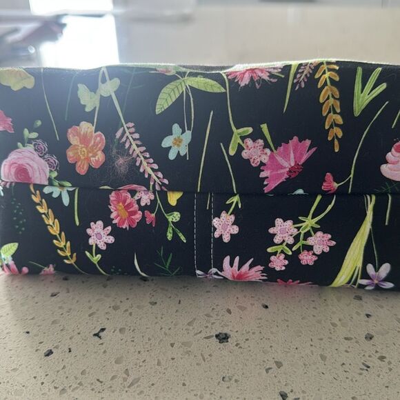 handmade Multicolor Floral Crossbody Bag Shoulder Bag Summer Markets Casual EUC - Picture 10 of 14